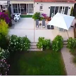 Elegant 3-br Garden - 5 Min Walk To - Behind Martinez Cannes